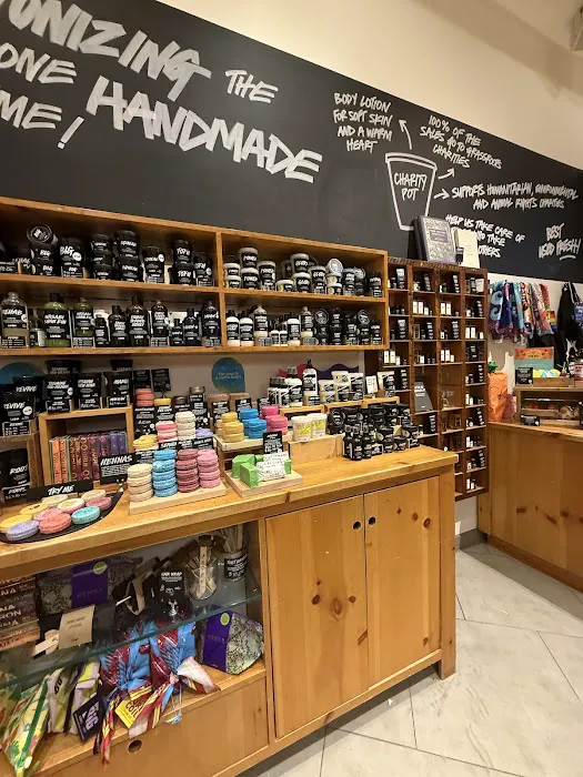 Lush Cosmetics Mohegan Sun 7
