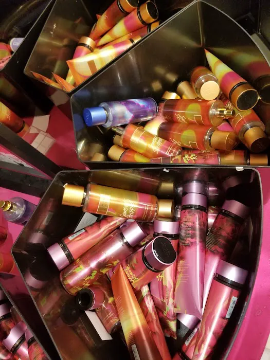 Victoria's Secret & PINK by Victoria's Secret 1