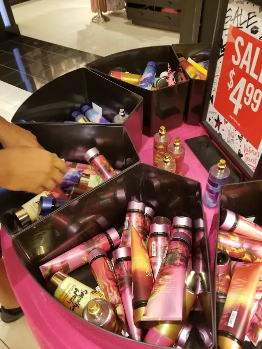 Victoria's Secret & PINK by Victoria's Secret 5
