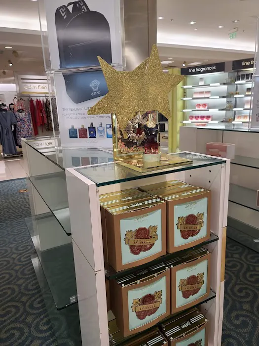 Macy's 9