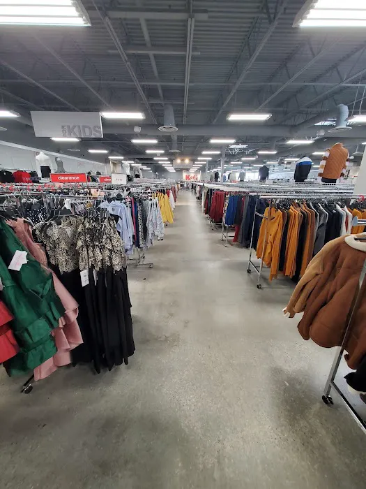 K&G Fashion Superstore 3