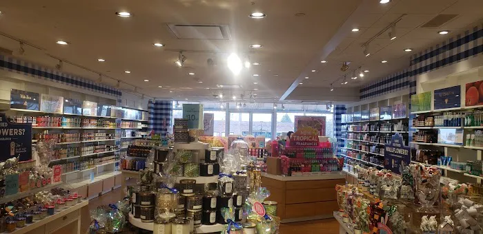 Bath & Body Works 1