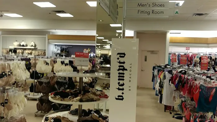 Macy's 0