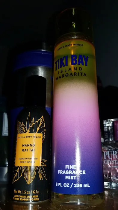 Bath & Body Works 1