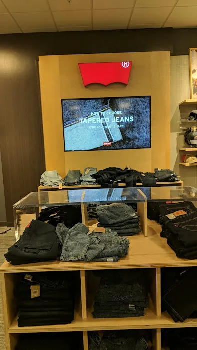 Macy's 9