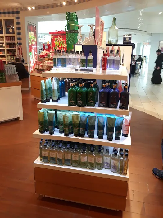 Bath & Body Works 4