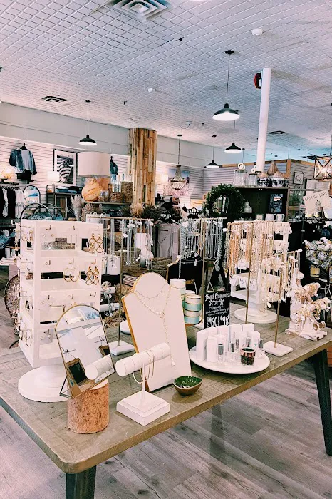 Madison's Niche (Stony Brook Village) 0