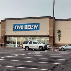 Five Below ico