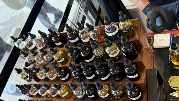 Abu Misk Parfums 2