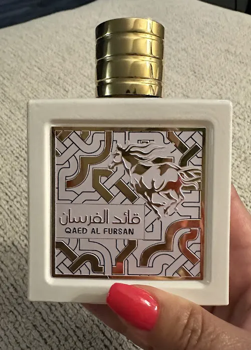 Perfume World 8