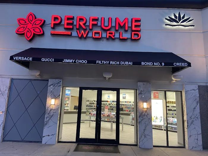 Perfume World 0