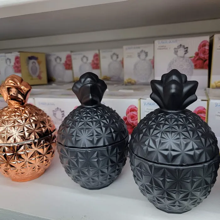 Taj Perfumes Inc 3