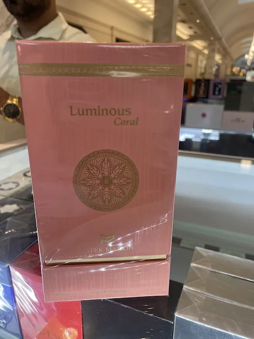 Aura perfume 1