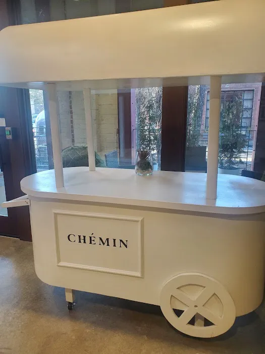 CHÉMIN 8