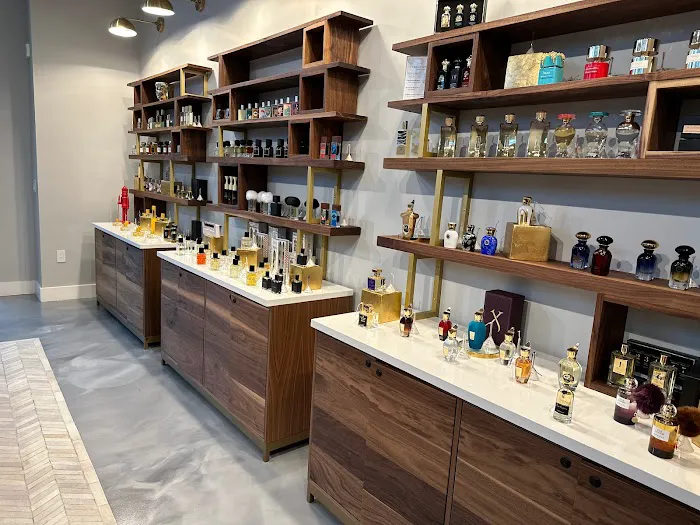 INDIEHOUSE Modern Fragrances Westside 2