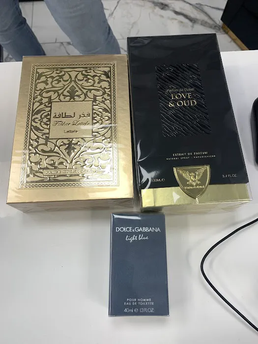 PERFUME WORLD 2