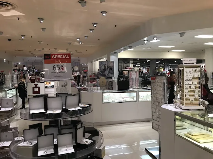 Macy's 4
