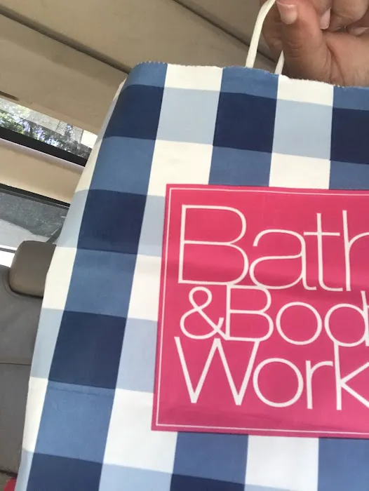 Bath & Body Works 1