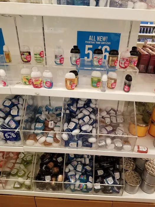 Bath & Body Works 8