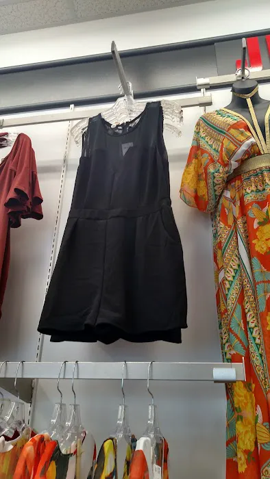 It's Fashion 9