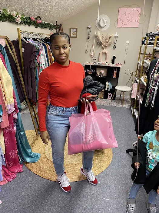 Pink Icing Boutique LLC 8