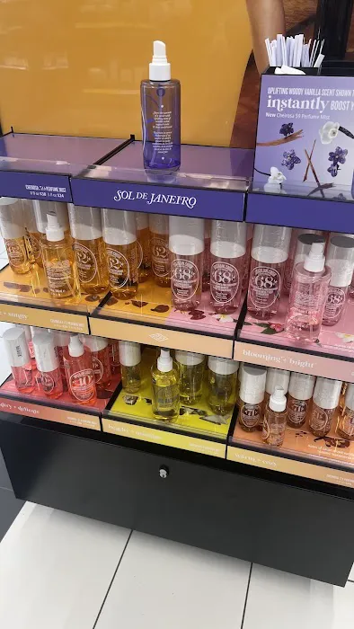 SEPHORA 9