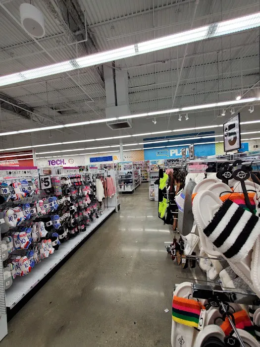 Five Below 5
