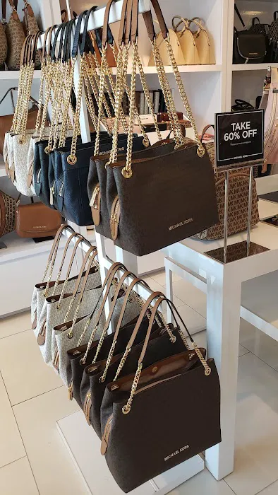 Michael Kors Outlet 6