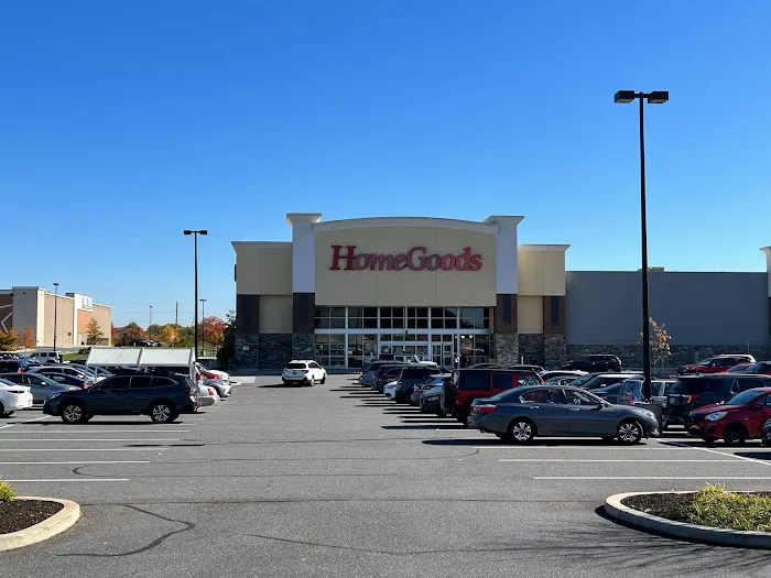 Marshalls & HomeGoods 1