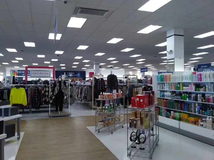 Marshalls & HomeGoods 2