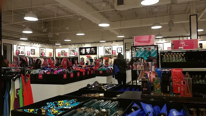 Victoria's Secret & PINK by Victoria's Secret 3