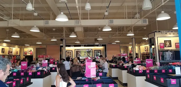 Victoria's Secret & PINK by Victoria's Secret 5