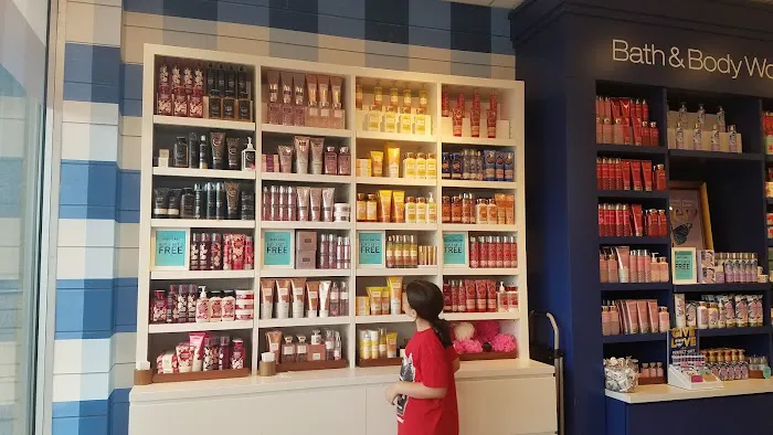 Bath & Body Works 3