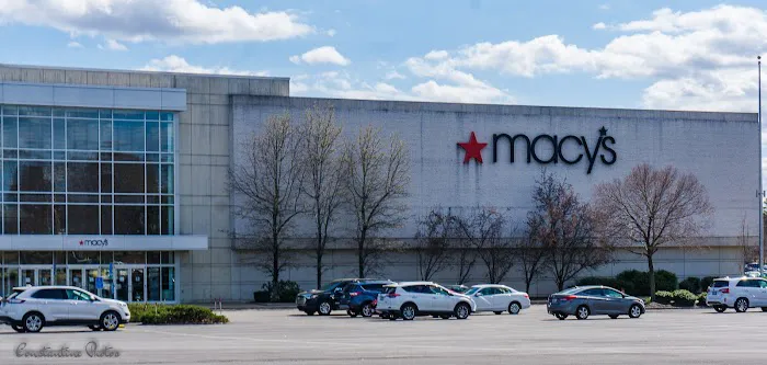 Macy's 0