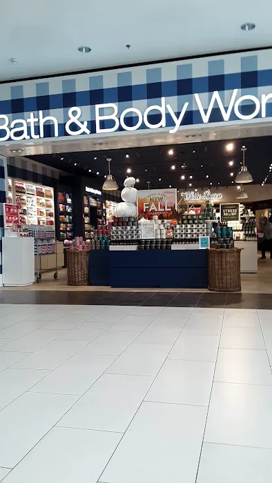 Bath & Body Works 4