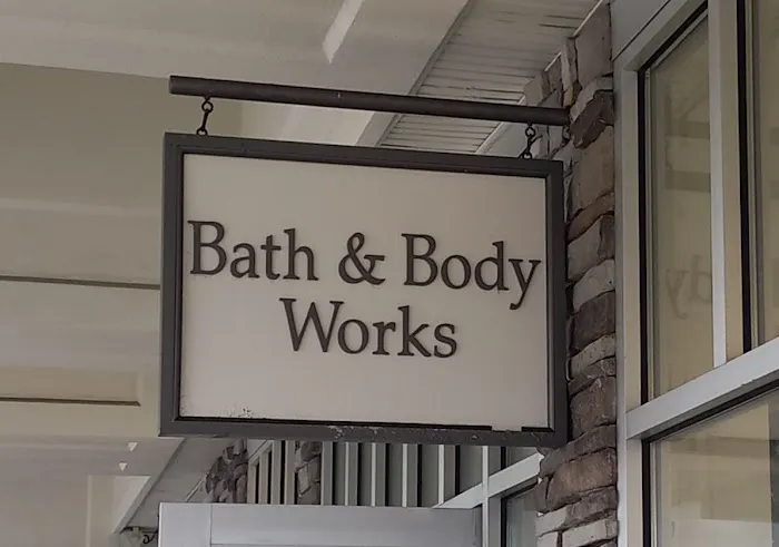 Bath & Body Works 8
