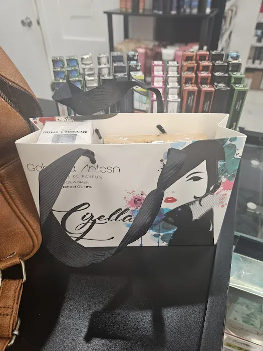 Perfumes 4U 1