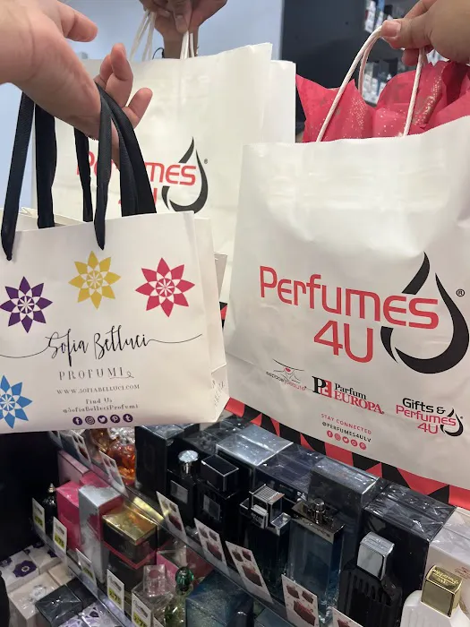 Perfumes 4U 4