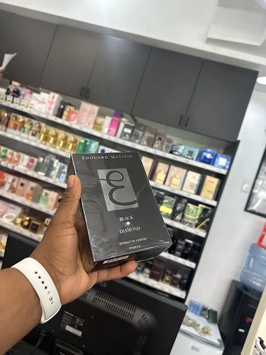 Perfumes 4U 3
