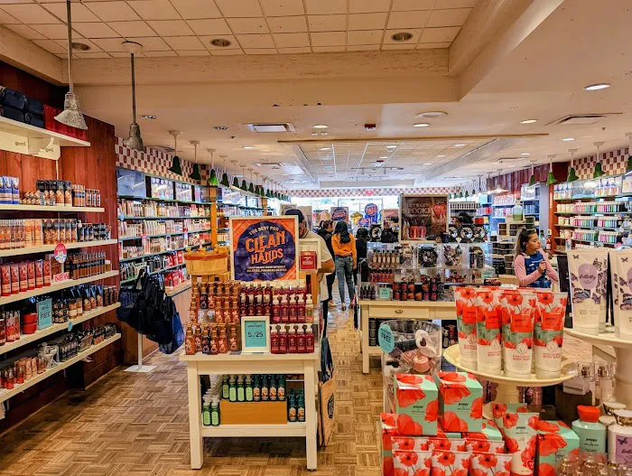 Bath & Body Works 5