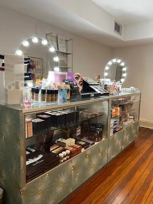 Lalka Beauty Co. 7