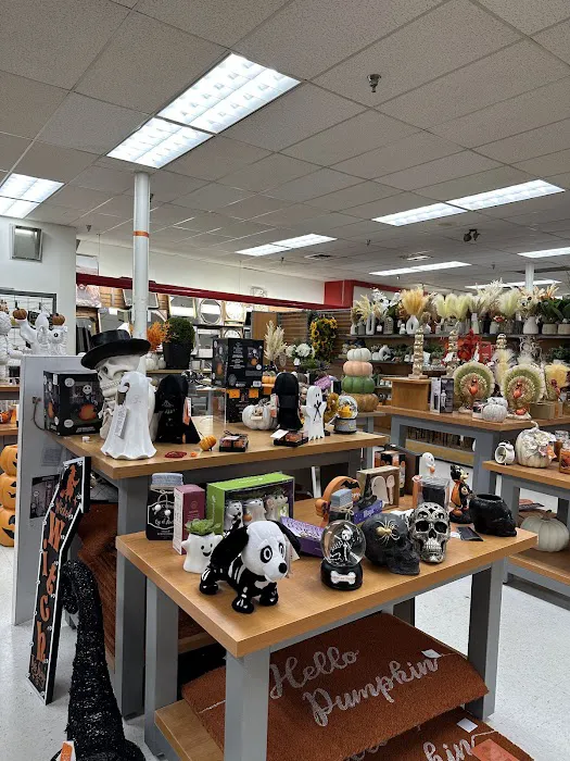 T.J. Maxx 2