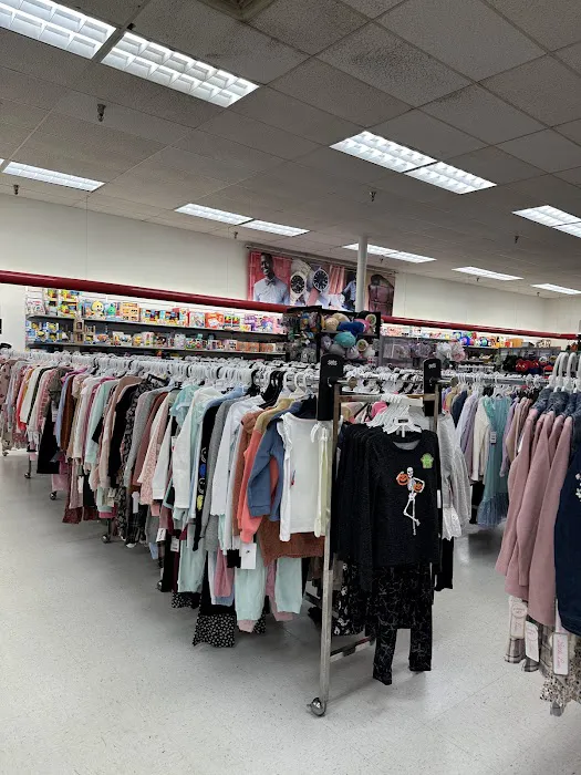 T.J. Maxx 7