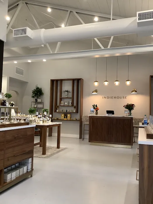 INDIEHOUSE modern fragrances - Workshops & Niche Perfumes 9