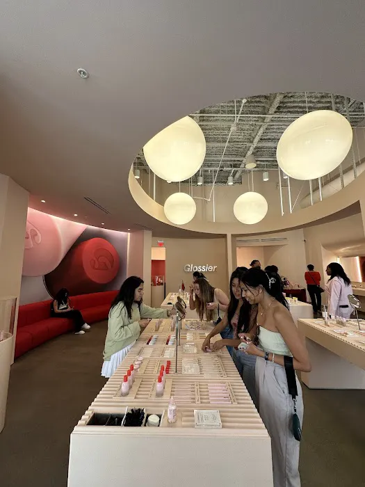 Glossier Atlanta 3