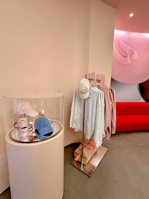 Glossier Atlanta 7