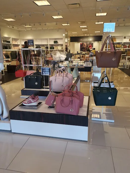 Michael Kors Outlet 1