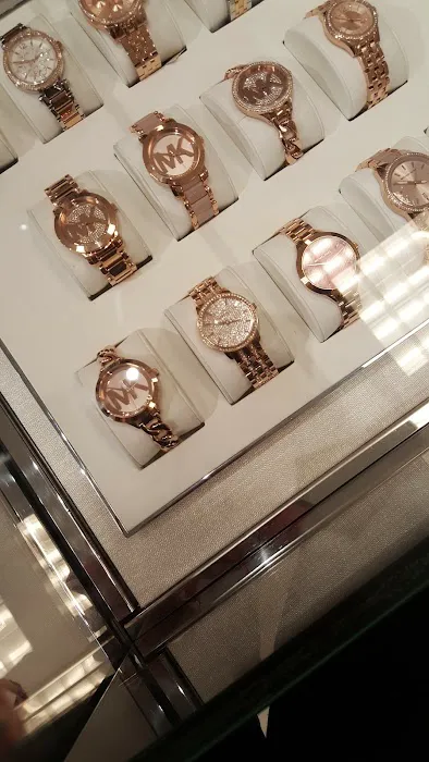 Michael Kors Outlet 3