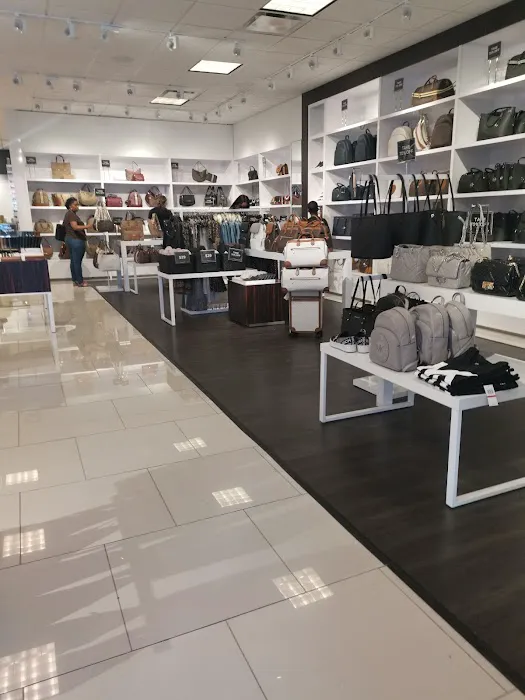 Michael Kors Outlet 9