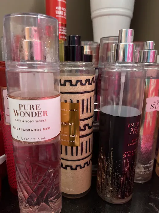 Bath & Body Works 1